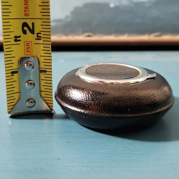 Vintage Pocket Ashtray - Picture 9 of 9